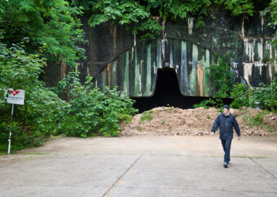 Garage door for a MIG ;)